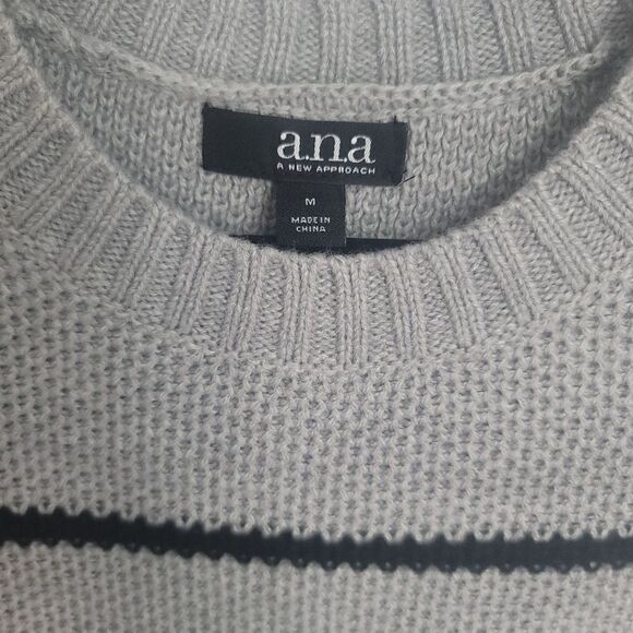 a.n.a womens crew neck long sleeve pullover sweater medium - Picture 7 of 10